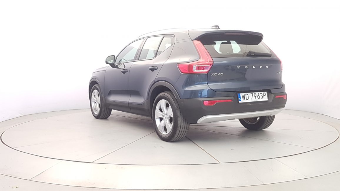 Volvo XC 40 T3 Momentum Pro aut WD7963P w leasingu dla firm