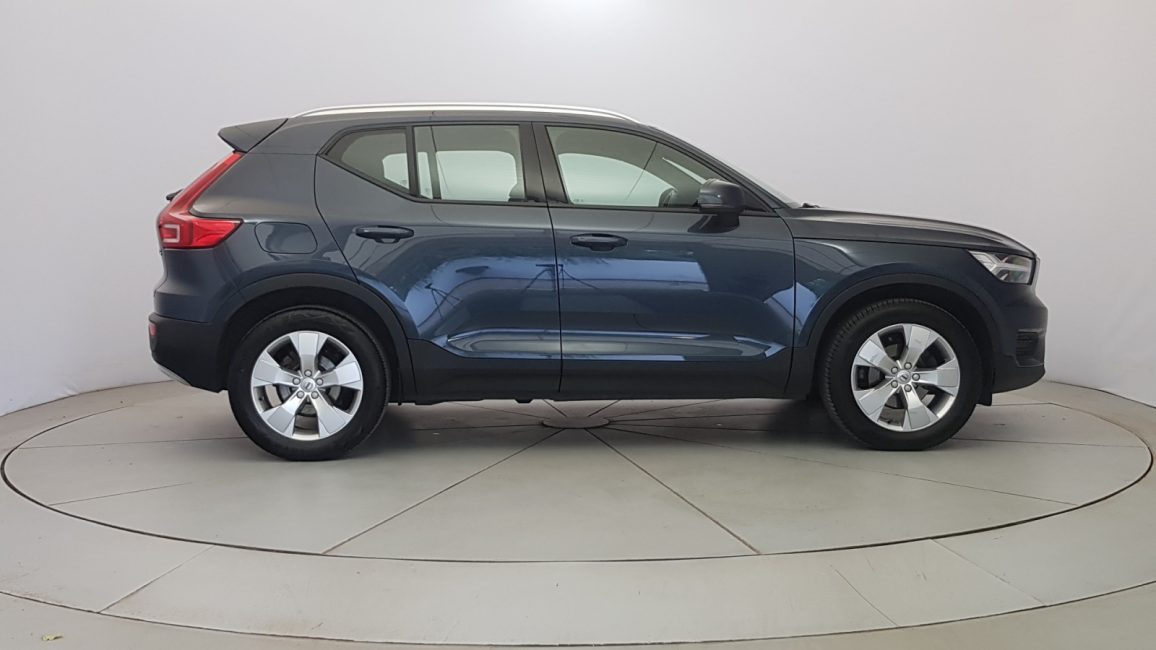 Volvo XC 40 T3 Momentum Pro aut WD7963P w leasingu dla firm