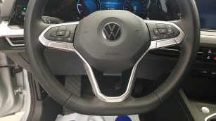 Volkswagen Golf VIII 2.0 TDI Life WD7980P w zakupie za gotówkę