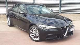 Alfa Romeo Giulia 2.0 Turbo Super aut WJ8200L w leasingu dla firm