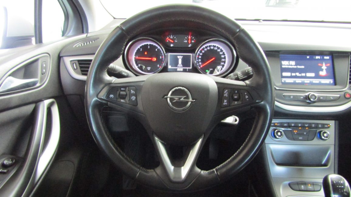 Opel Astra V 1.6 CDTI Enjoy DW7Y785 w zakupie za gotówkę