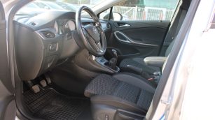 Opel Astra V 1.5 CDTI Edition S&S PO7UX46 w zakupie za gotówkę