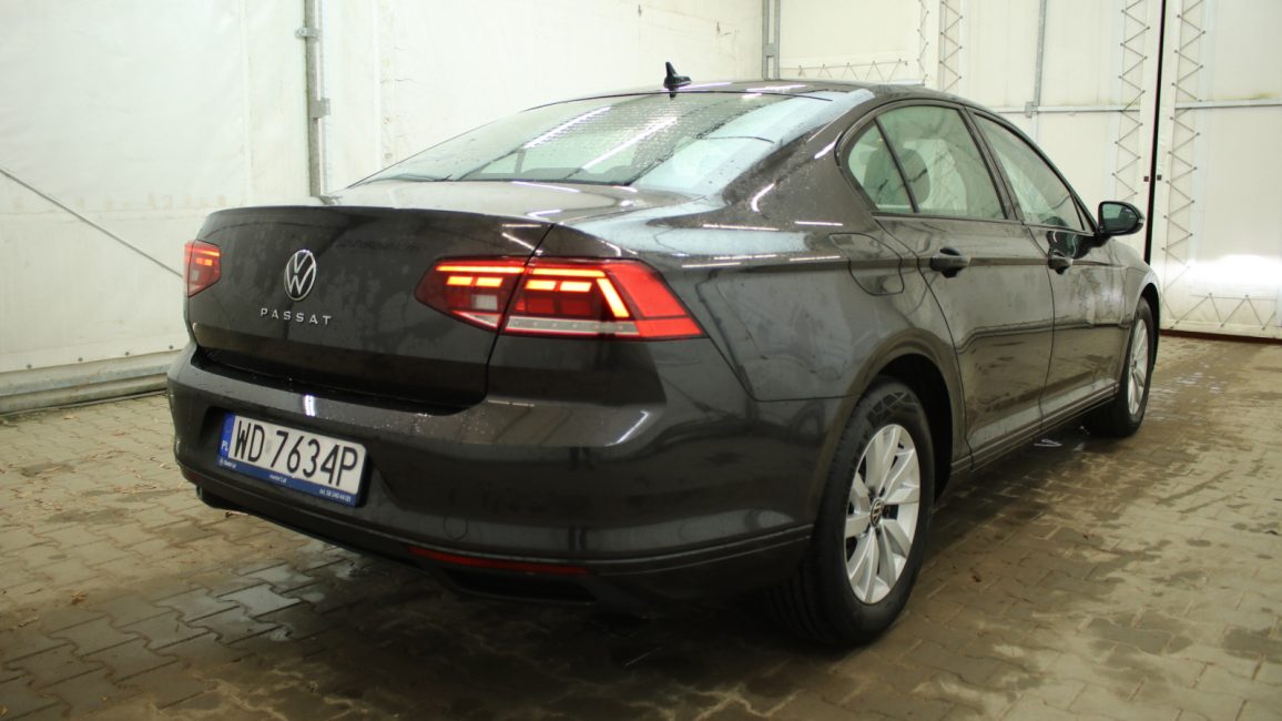 Volkswagen Passat 1.5 TSI EVO Essence DSG WD7634P w leasingu dla firm