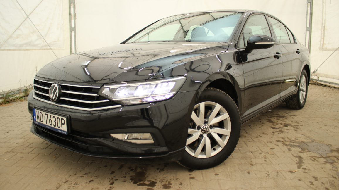 Volkswagen Passat 1.5 TSI EVO Essence DSG WD7630P w leasingu dla firm