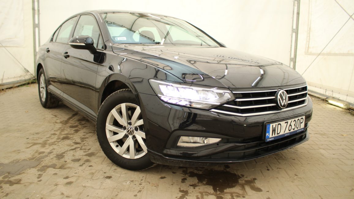 Volkswagen Passat 1.5 TSI EVO Essence DSG WD7630P w leasingu dla firm