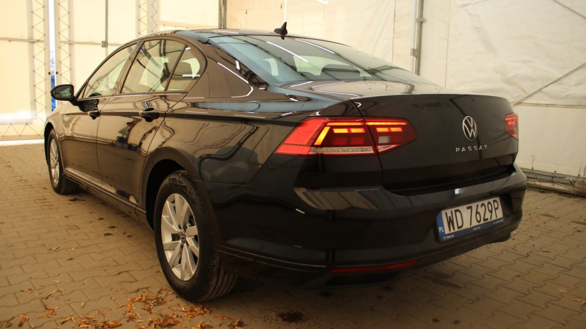 Volkswagen Passat 1.5 TSI EVO Essence DSG WD7629P w abonamencie