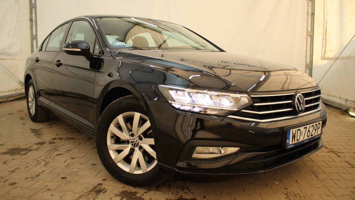 Volkswagen Passat 1.5 TSI EVO Essence DSG WD7629P w abonamencie