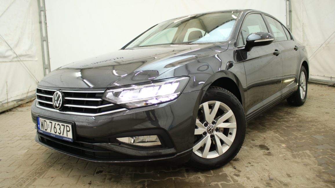 Volkswagen Passat 1.5 TSI EVO Essence DSG WD7637P w leasingu dla firm