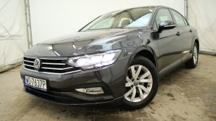 Volkswagen Passat 1.5 TSI EVO Essence DSG WD7637P w abonamencie