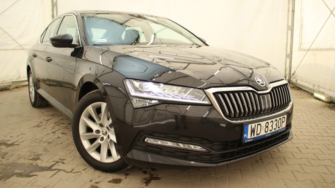 Skoda Superb 2.0 TDI SCR Ambition DSG WD8330P w leasingu dla firm