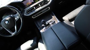 BMW X5 xDrive30d mHEV aut PO7VF99 w zakupie za gotówkę