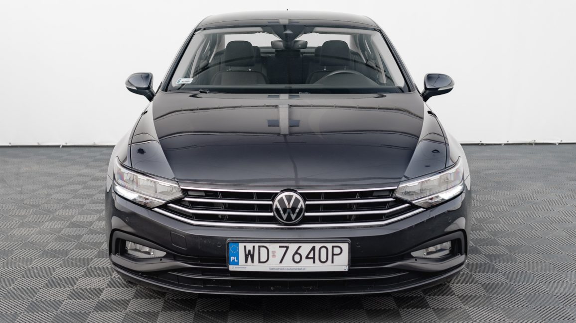 Volkswagen Passat 1.5 TSI EVO Essence DSG WD7640P w leasingu dla firm