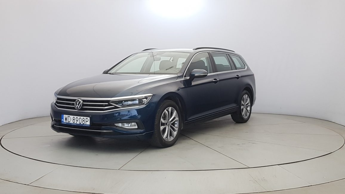 Volkswagen Passat 2.0 TDI EVO Business WD8908P w leasingu dla firm