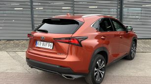 Lexus NX 300 F Impression AWD KR8VF96 w leasingu dla firm