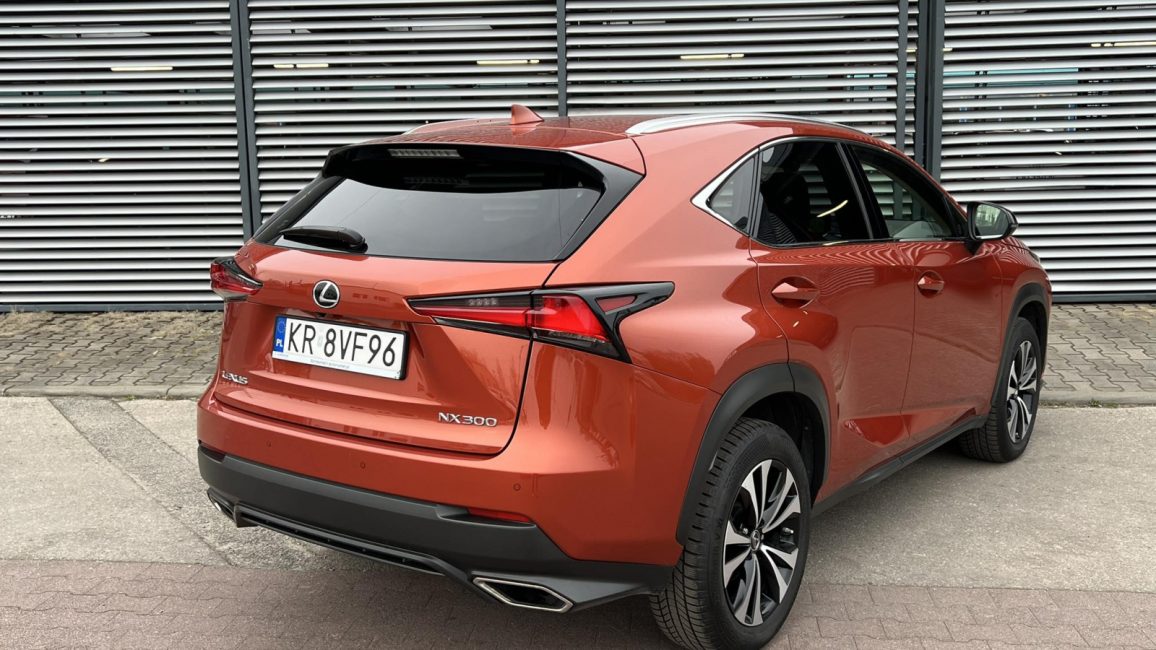 Lexus NX 300 F Impression AWD KR8VF96 w leasingu dla firm