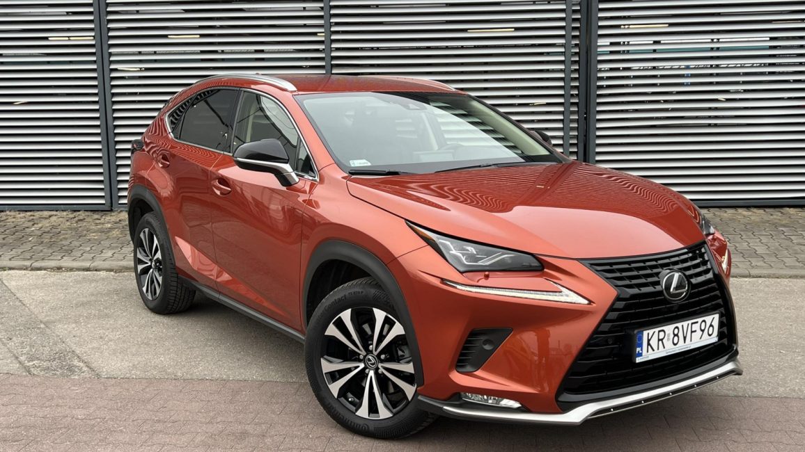 Lexus NX 300 F Impression AWD KR8VF96 w leasingu dla firm