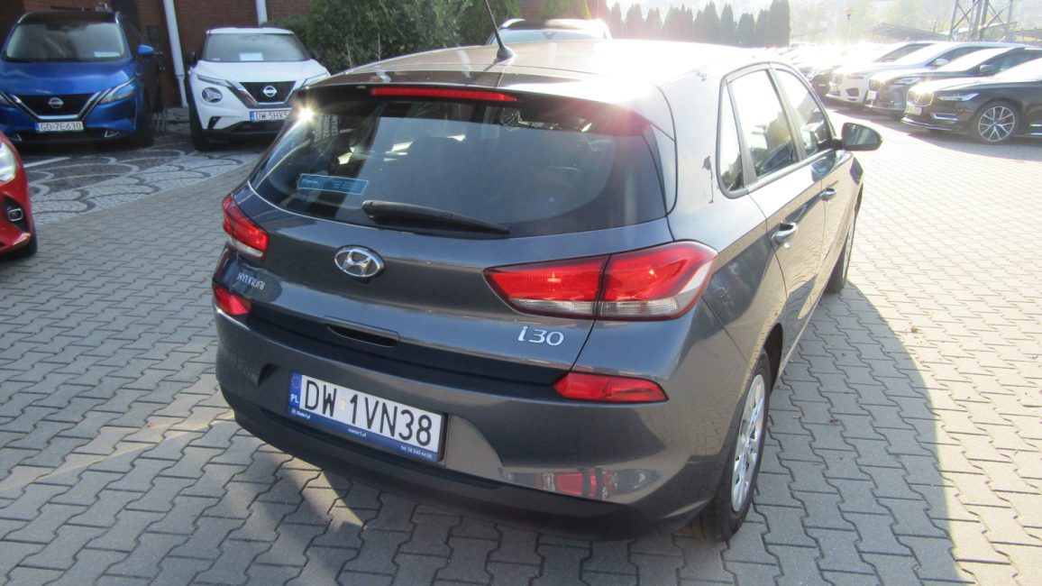 Hyundai i30 1.4 Classic + DW1VN38 w abonamencie dla firm