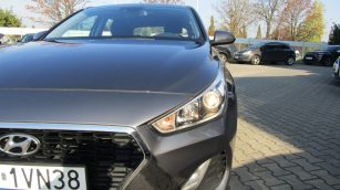 Hyundai i30 1.4 Classic + DW1VN38 w abonamencie dla firm