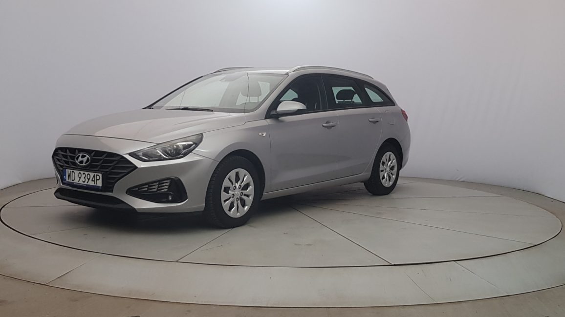 Hyundai i30 1.6 D Classic + WD9394P w zakupie za gotówkę