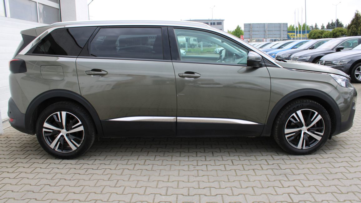 Peugeot 5008 1.6 BlueHDI Allure S&S FZ0901S w zakupie za gotówkę