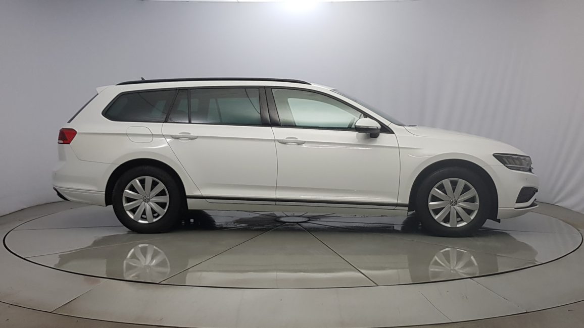 Volkswagen Passat 1.5 TSI EVO Essence DSG WD8167N w abonamencie