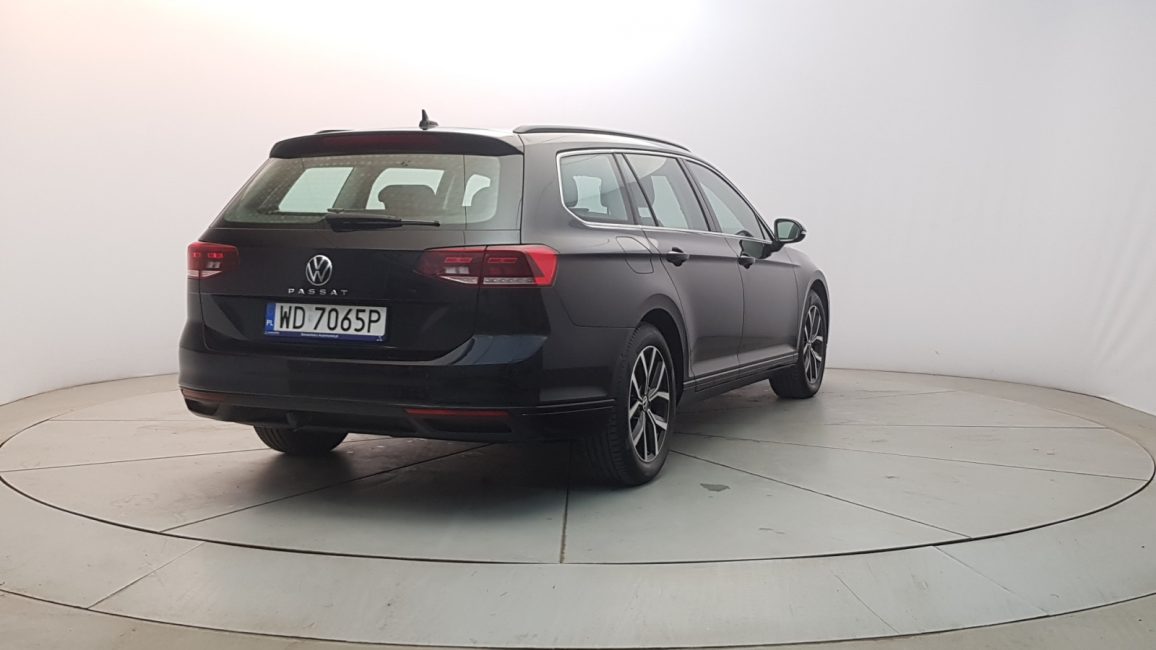 Volkswagen Passat 1.5 TSI EVO Business DSG WD7065P w leasingu dla firm