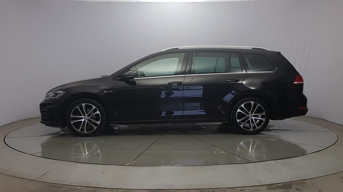 Volkswagen Golf VII 1.5 TSI BMT Evo Highline DSG WD8459N w leasingu dla firm