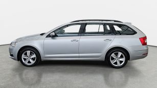 Skoda Octavia 2.0 TDI SCR Ambition DSG KR8TL38 w zakupie za gotówkę