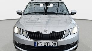 Skoda Octavia 2.0 TDI SCR Ambition DSG KR8TL38 w zakupie za gotówkę