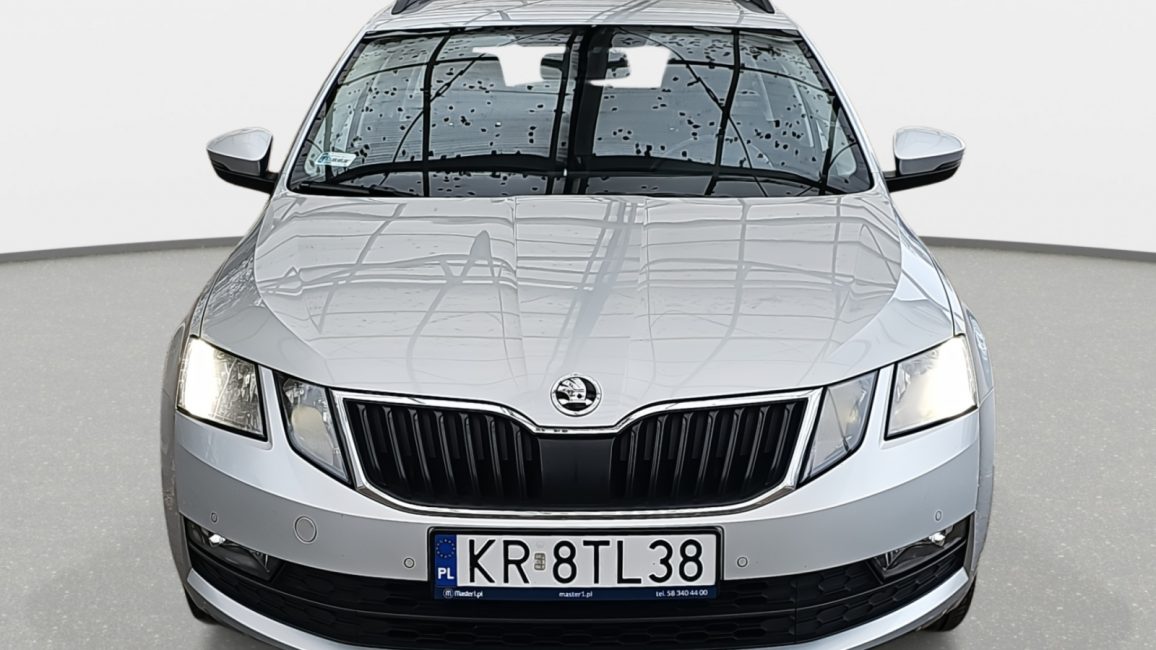 Skoda Octavia 2.0 TDI SCR Ambition DSG KR8TL38 w zakupie za gotówkę