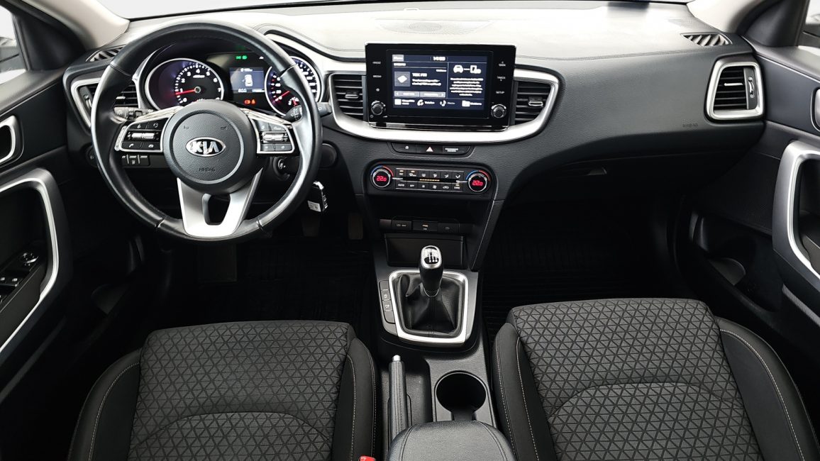 Kia Ceed 1.5 T-GDI M SK403VE w leasingu dla firm