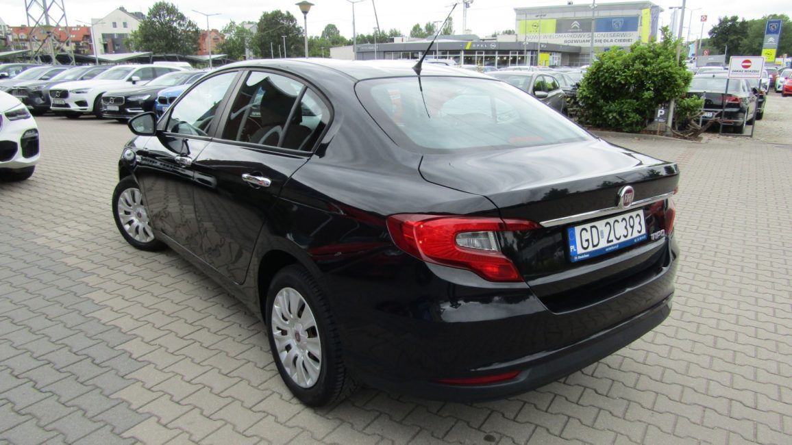 Fiat Tipo 1.4 16v Easy GD2C393 w leasingu dla firm