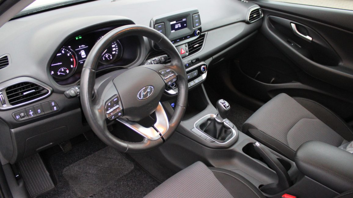 Hyundai i30 1.0 T-GDI Modern WD0116R w abonamencie