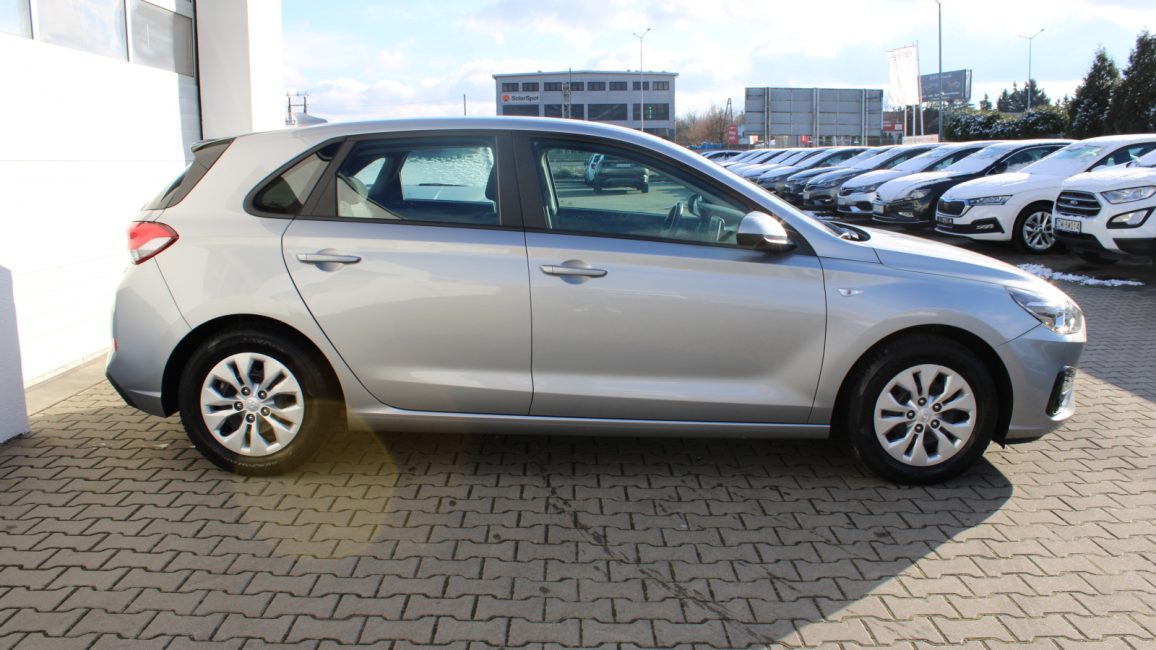 Hyundai i30 1.0 T-GDI Modern WD0544R w abonamencie