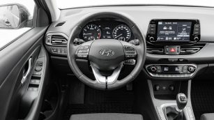 Hyundai i30 1.5 DPI Smart ZS351PR w abonamencie