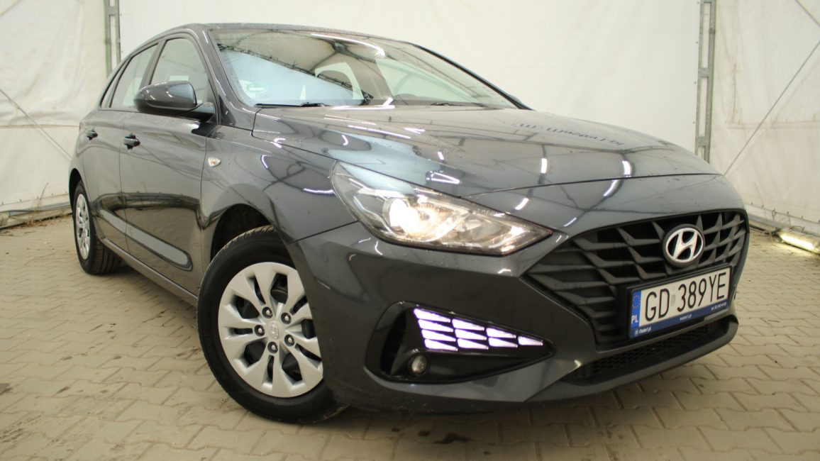 Hyundai i30 1.5 DPI Classic + GD389YE w leasingu dla firm