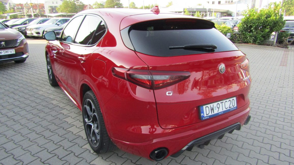 Alfa Romeo Stelvio 2.0 Turbo Veloce Q4 aut DW9TC20 w abonamencie dla firm