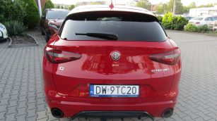 Alfa Romeo Stelvio 2.0 Turbo Veloce Q4 aut DW9TC20 w leasingu dla firm