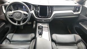 Volvo XC 60 B4 B Plus Dark aut KR6XX44 w zakupie za gotówkę