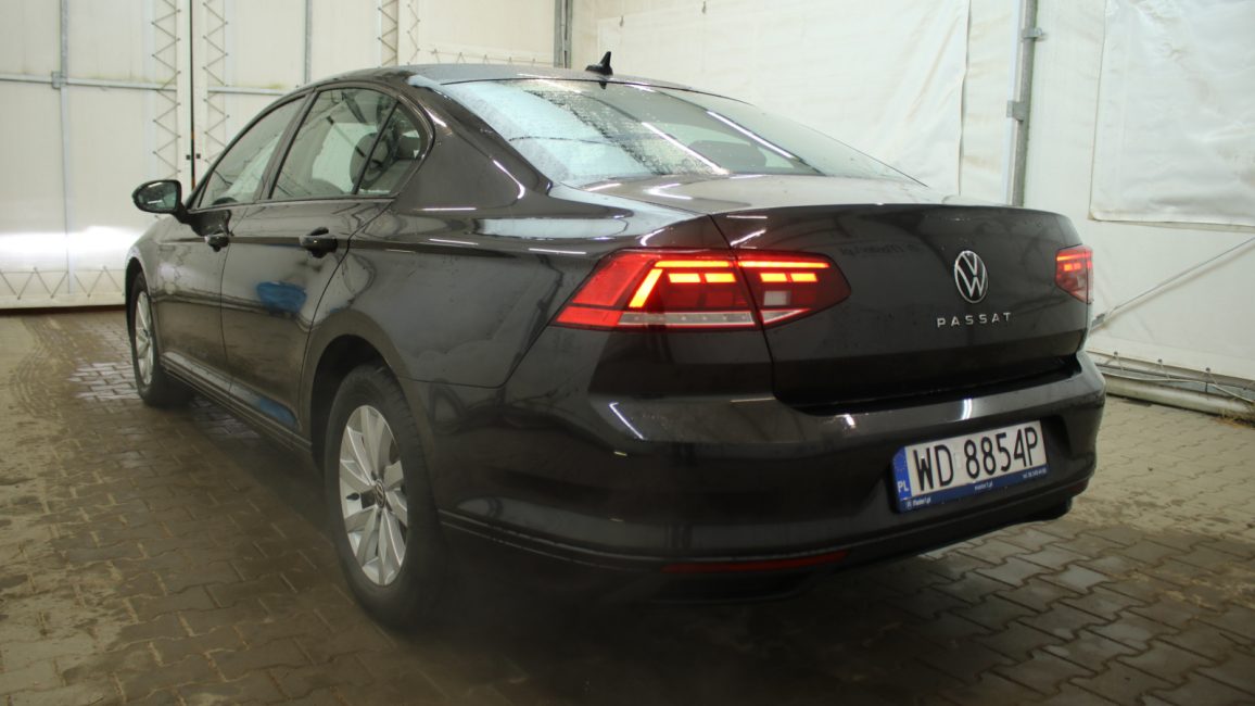 Volkswagen Passat 1.5 TSI EVO Essence DSG WD8854P w leasingu dla firm