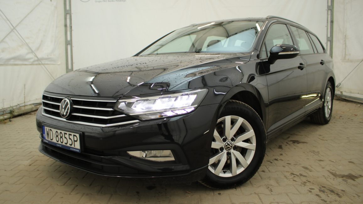 Volkswagen Passat 1.5 TSI EVO Essence DSG WD8855P w leasingu dla firm