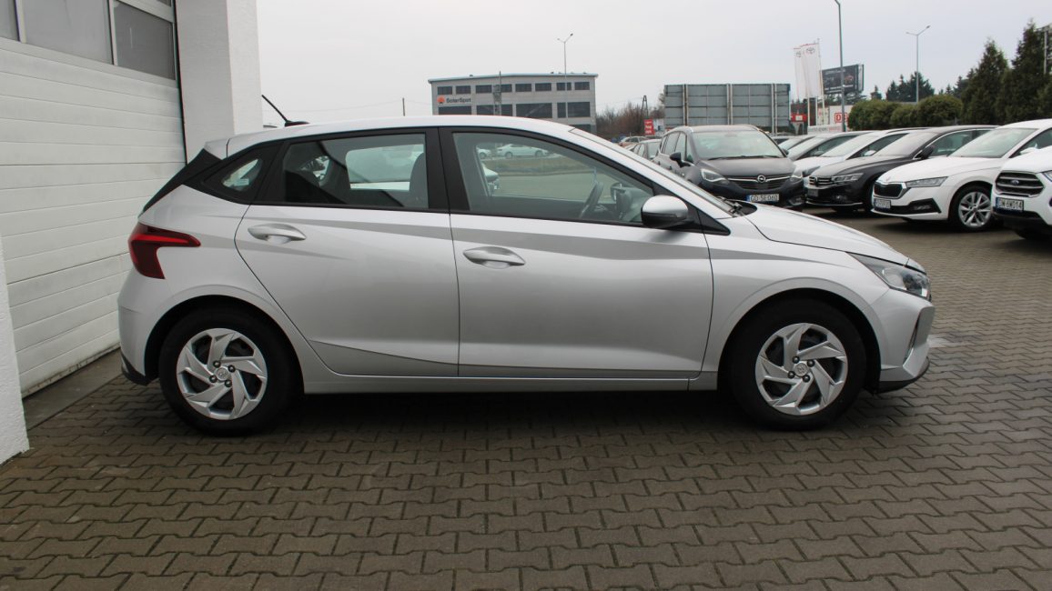 Hyundai i20 1.2 Pure WD0637R w abonamencie dla firm