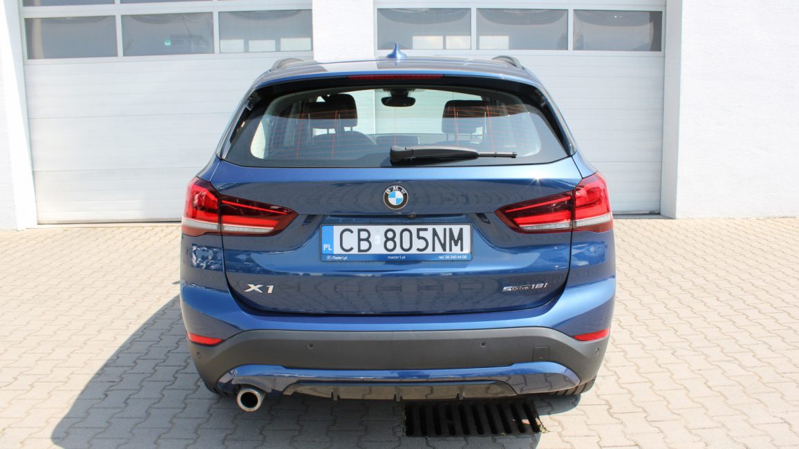 BMW X1 sDrive18i Sport Line aut CB805NM w leasingu dla firm