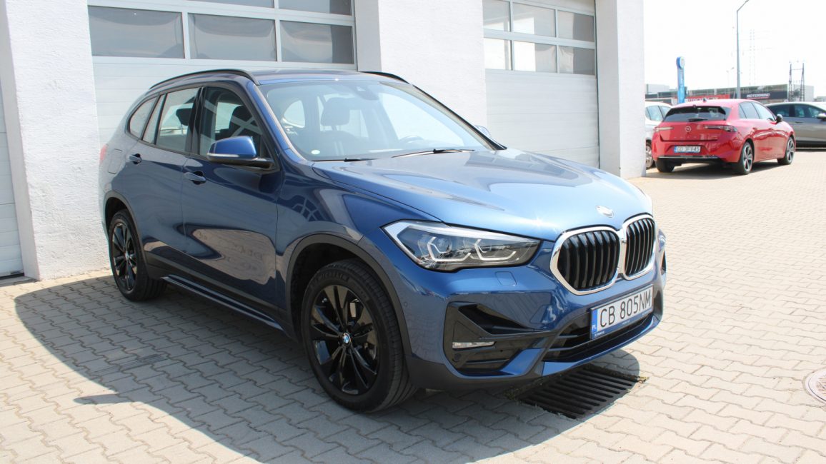 BMW X1 sDrive18i Sport Line aut CB805NM w abonamencie dla firm