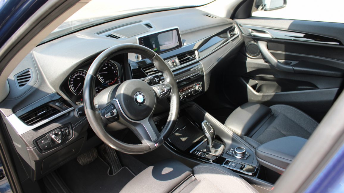 BMW X1 sDrive18i Sport Line aut CB805NM w leasingu dla firm