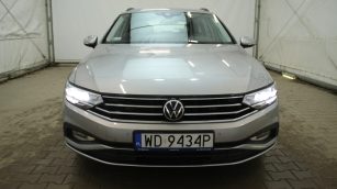 Volkswagen Passat 1.5 TSI EVO Essence DSG WD9434P w abonamencie