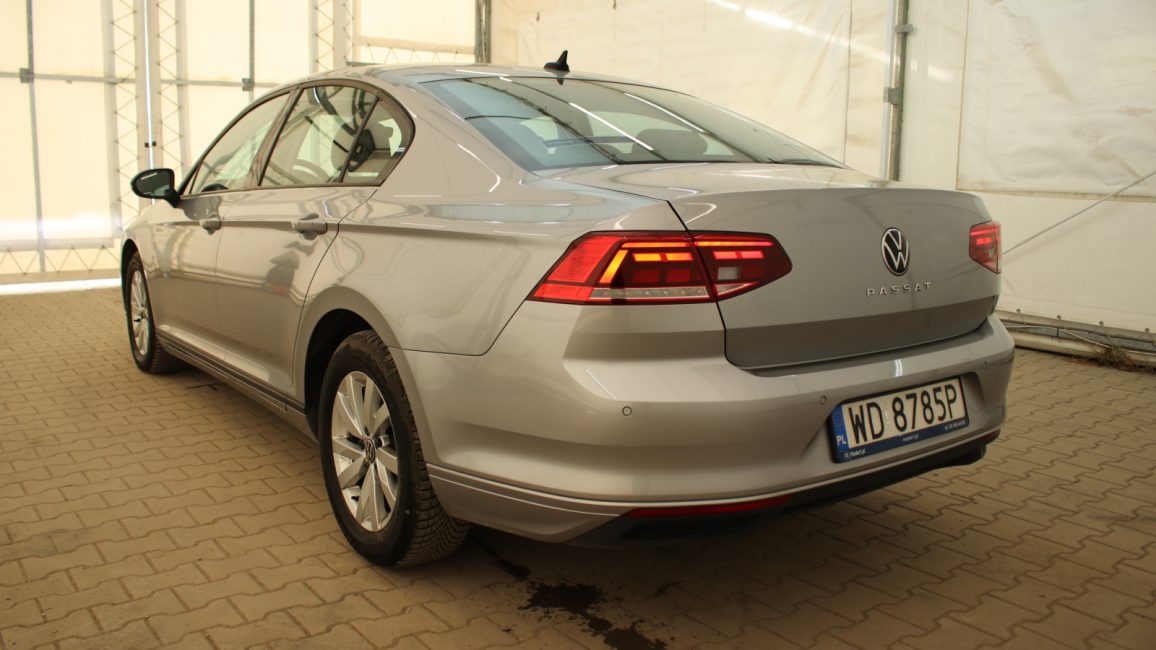 Volkswagen Passat 1.5 TSI EVO Essence DSG WD8785P w zakupie za gotówkę