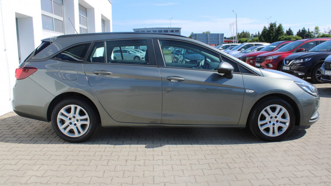 Opel Astra V 1.6 CDTI Enjoy WD6884J w leasingu dla firm