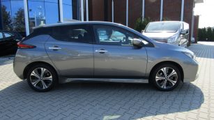 Nissan Leaf 40kWh N-Connecta KR2XY56 w abonamencie