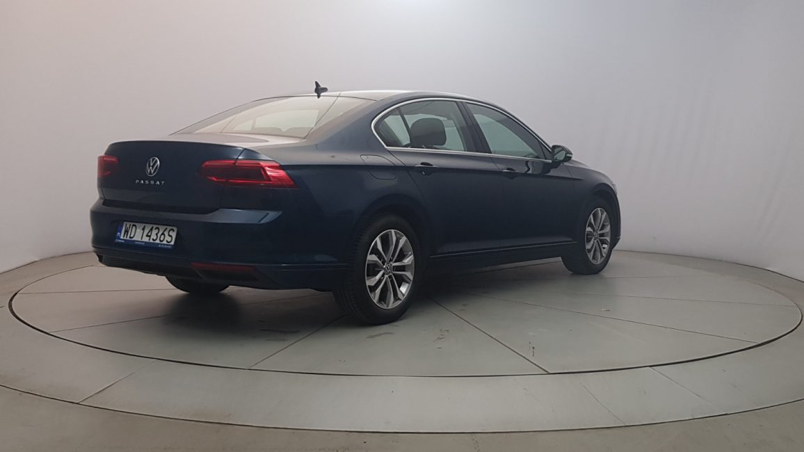 Volkswagen Passat 2.0 TDI EVO Business WD1436S w leasingu dla firm